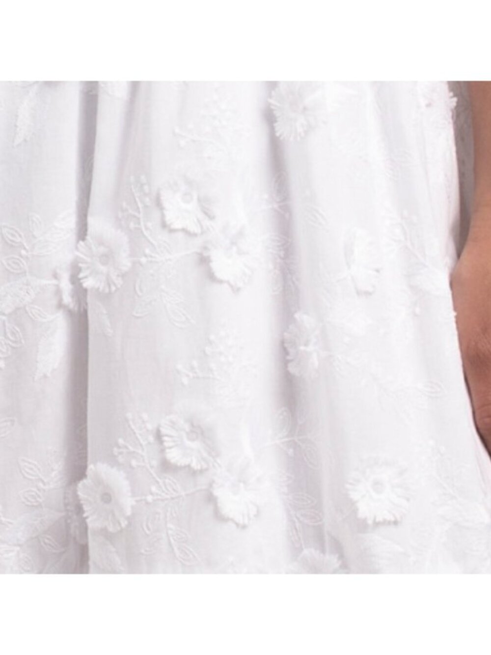 4OUR DREAMERS Tiered Textured Floral Skirt - Picture 4 of 4